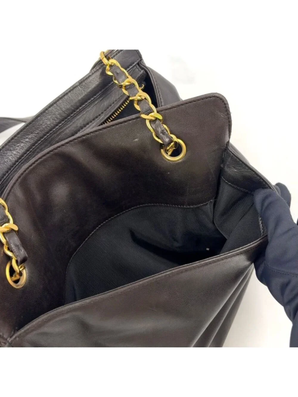 Chanel CC Logo Chain Lambskin Dark Brown Tote Bag Gold